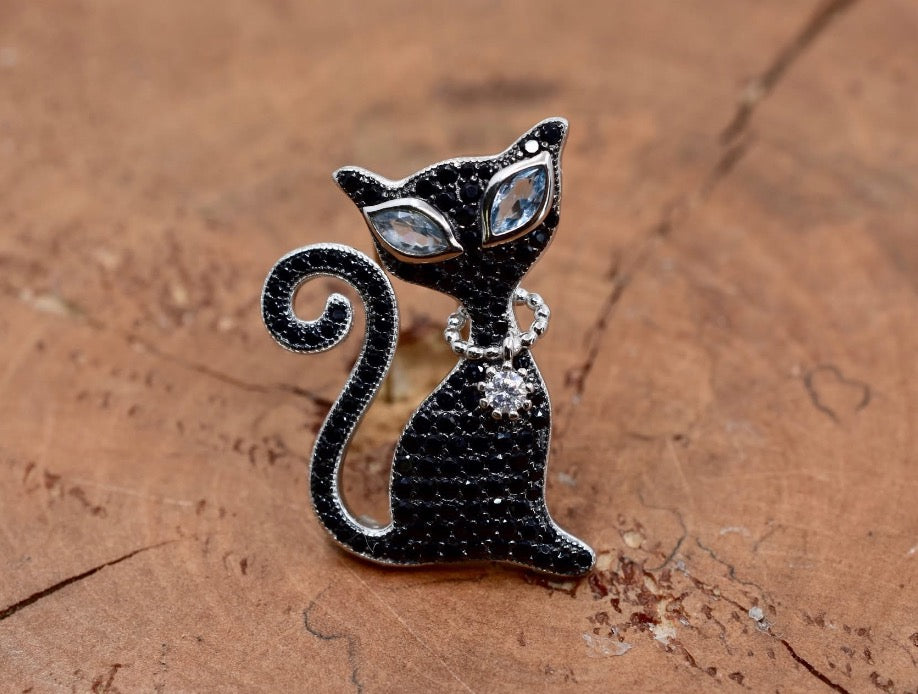 Cat Pendant